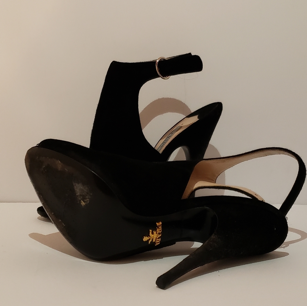 💙Prada suede heels black - Picture 3 of 6